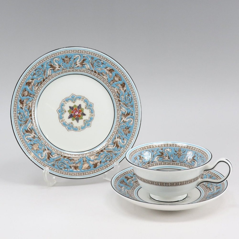 Wedgwood Cup & saucer & plate Florentine turquoise Tableware Porcelain _ - Picture 7 of 7